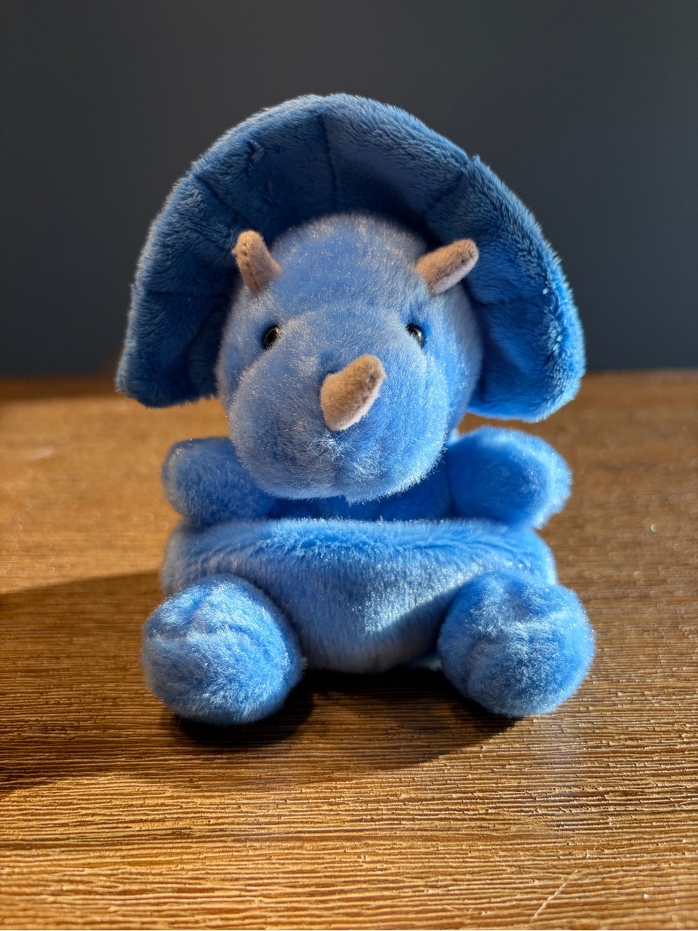 PALM PALS - Tank Triceratops Stuffed Toy - Soft Kids Dinosaur - EUC